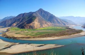 First Bend of the Yangtze River
